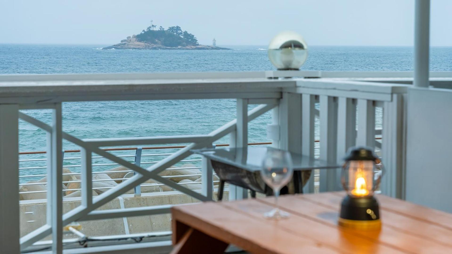 Sokcho The View Pension Rom bilde